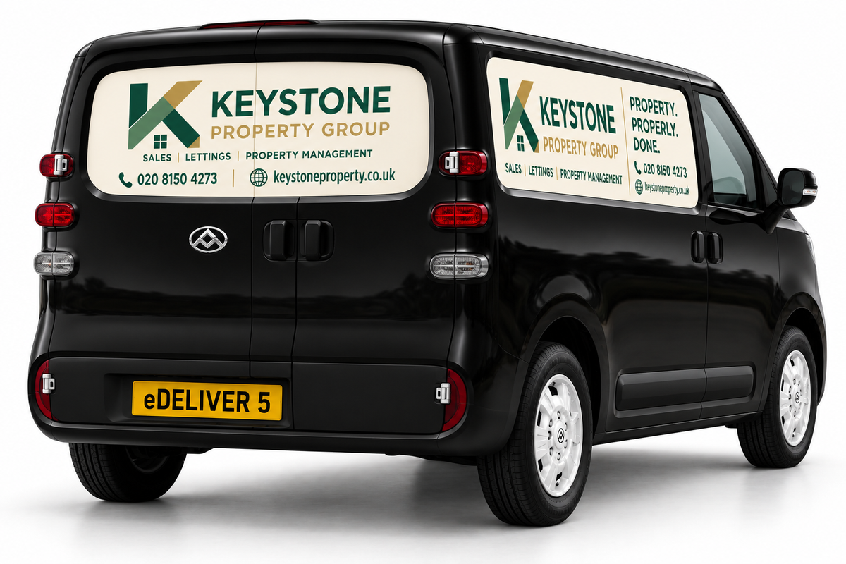 Maxus eDeliver 5 Magnetic Van Signs