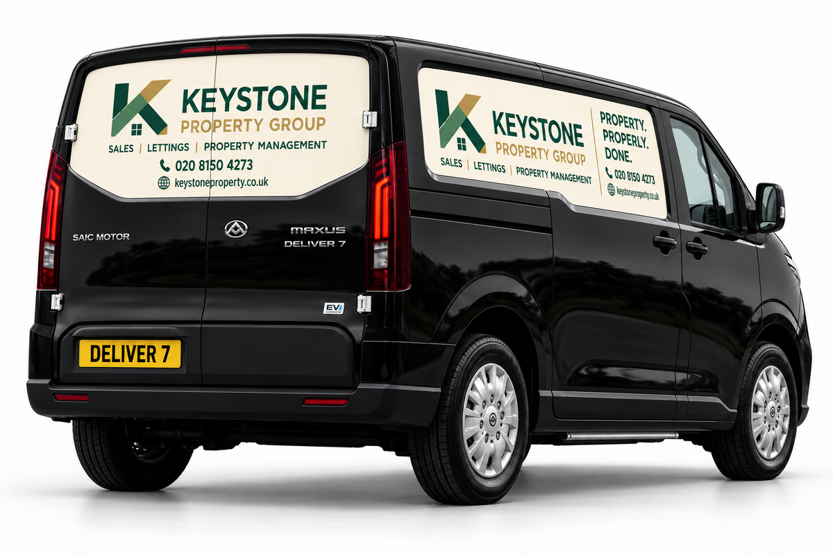 Maxus Deliver 7 Magnetic Van Signs